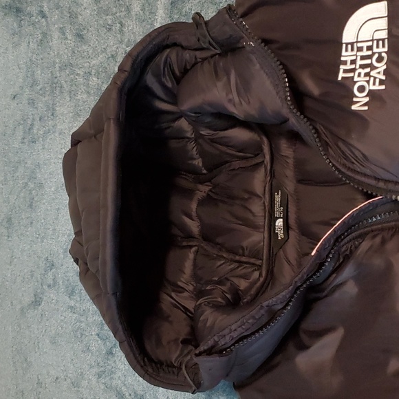 North Face Puffer Jacket size XL Excellent condition Gorgeous Ballet Pink/Black - Picture 9 of 16